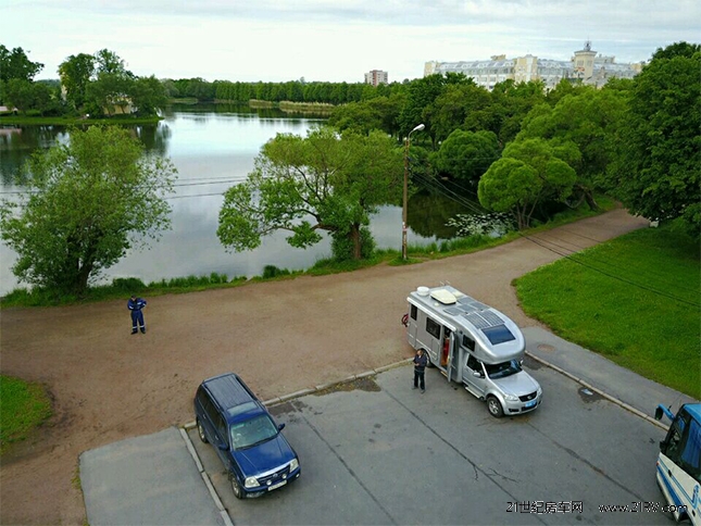19܌-1.jpg