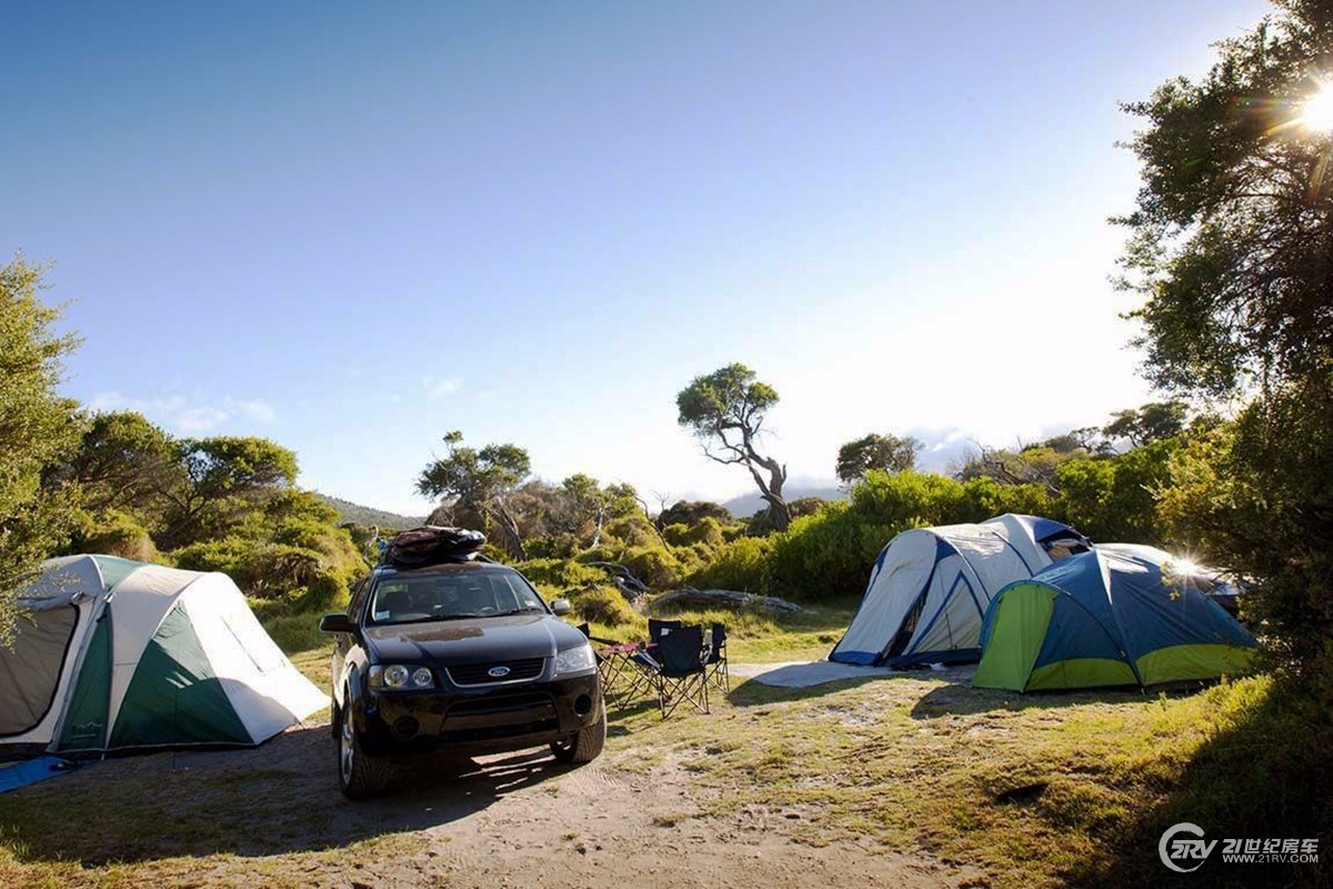 camping_gip_r_1382903_1150x863.jpg