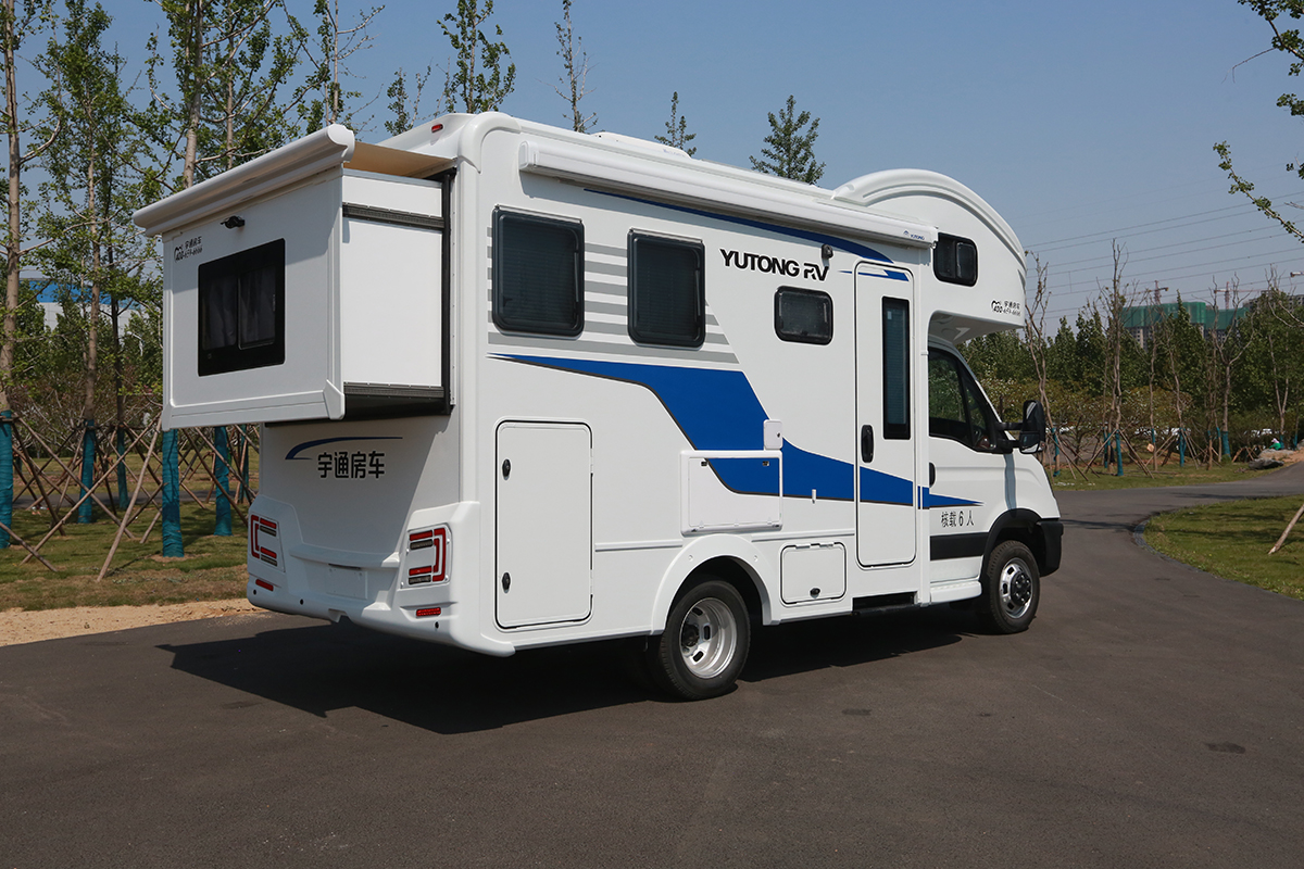 985A1229.jpg