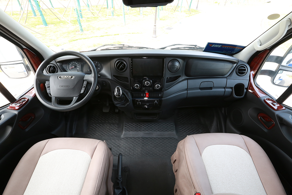 985A1315.jpg