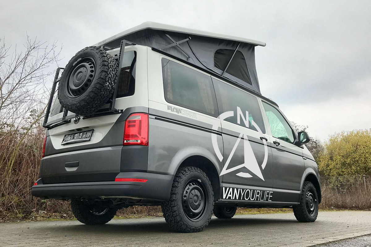 flowcamper-casper-vw-t6-camper-rear-view.jpg