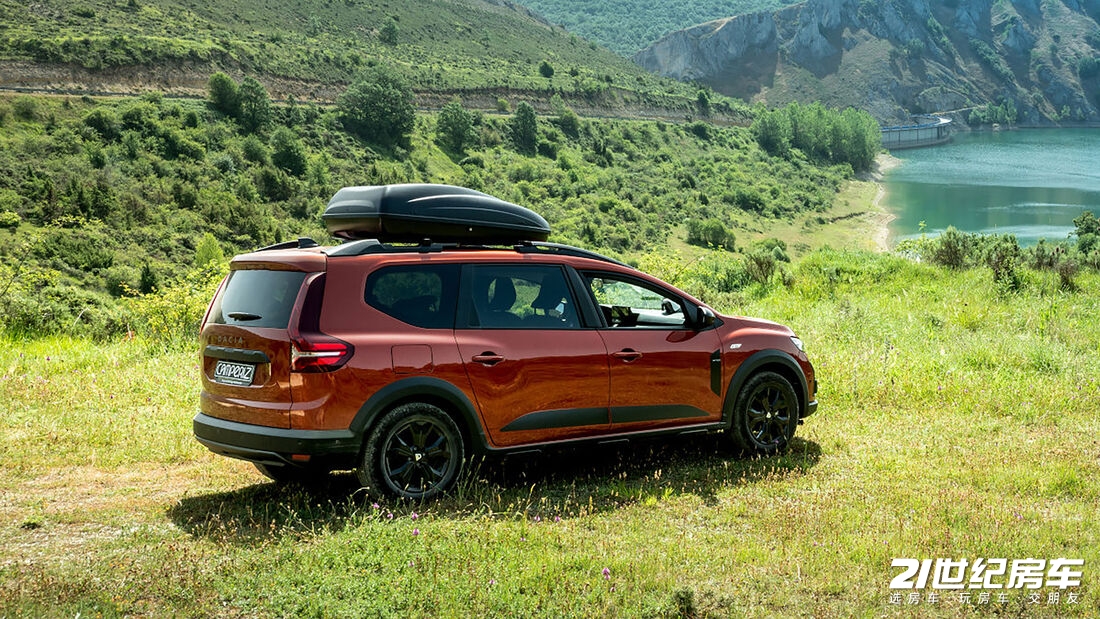 2 Dacia-Jogger-Camperiz-169Gallery-c3eed27d-1929085.jpg